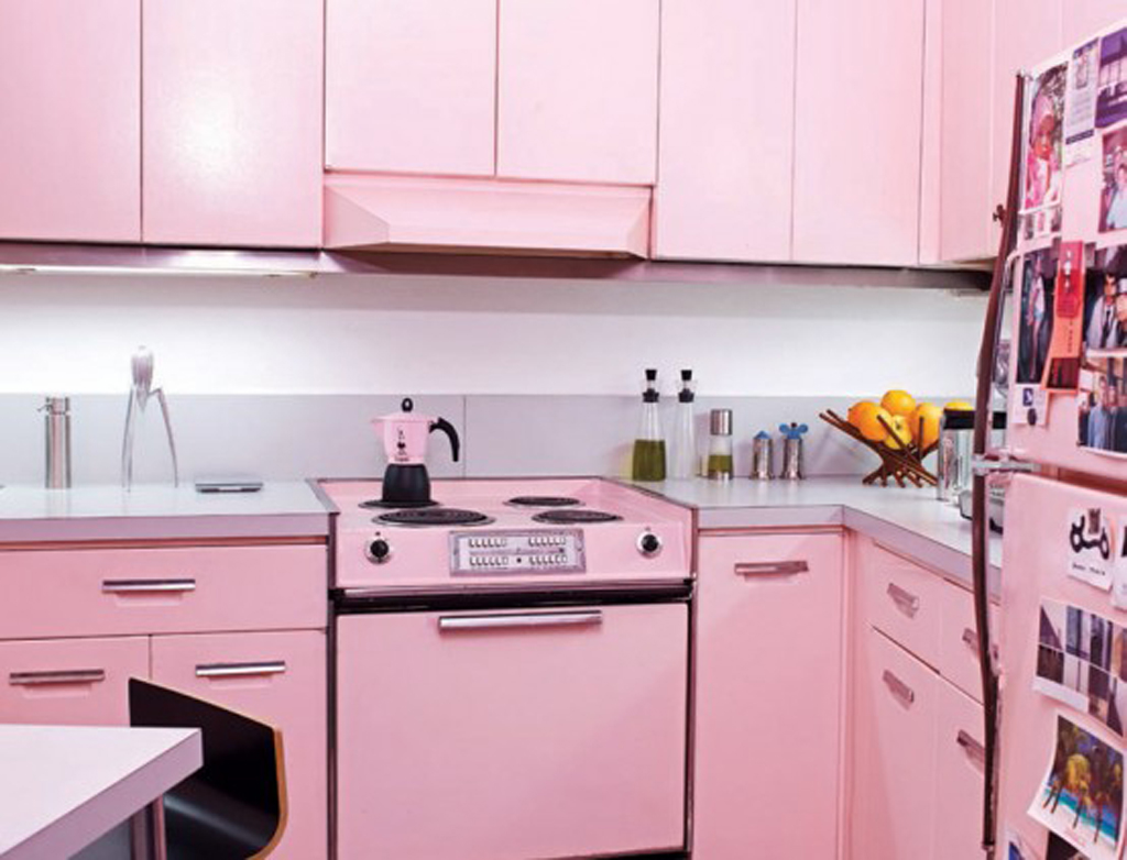 Inspirasi desain dapur  dengan tema pink  Info Properti